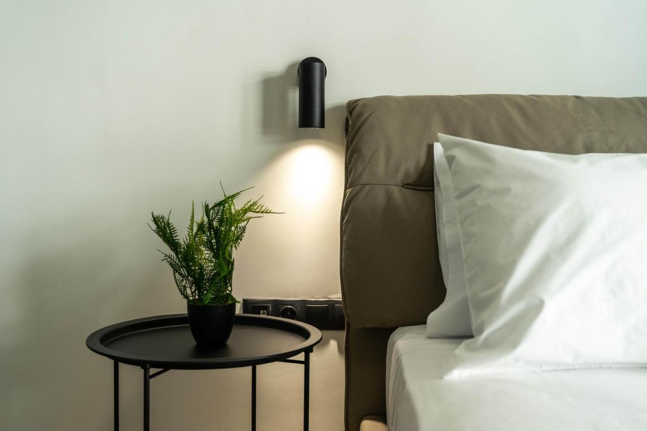 Nerea Boutique Suites Karystos Exteriör bild