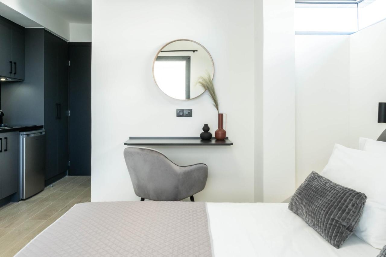 Nerea Boutique Suites Karystos Exteriör bild