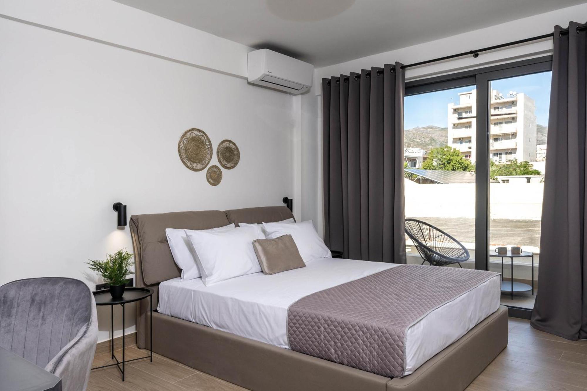 Nerea Boutique Suites Karystos Exteriör bild